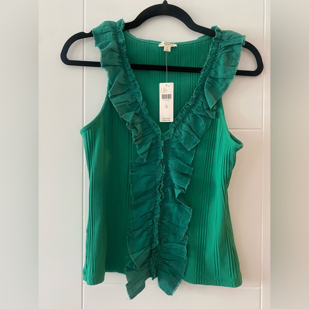 ANTHROPOLOGIE- PILCRO Green Ruffled Sleeveless Top